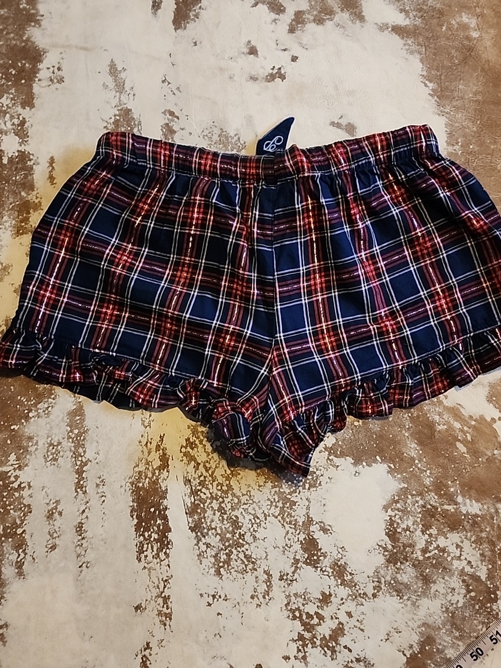 Pink VS Ruffled Boxer Sleeper Shorts. Size: S - Picture 4 of 5